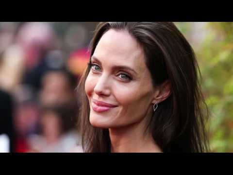 VIDEO : Angelina Jolie Got Three More Tattoos