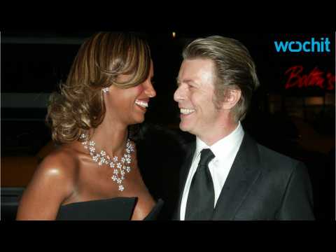 VIDEO : David Bowie?s Widow Iman Speaks on His Death for First Time in Weeks
