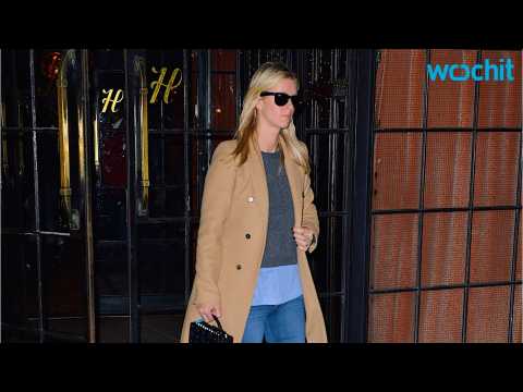 VIDEO : Nicky Hilton Spotted In NYC Without A Baby Bump