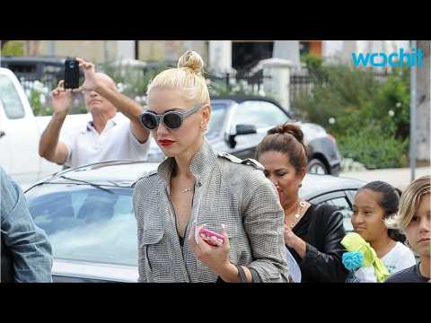VIDEO : Family Day Out For Gwen Stefani and Blake Shelton