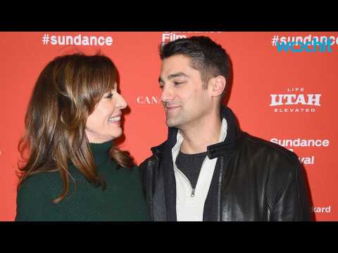VIDEO : Allison Janney Shows Off 'Handsome' Boyfriend At Sundance