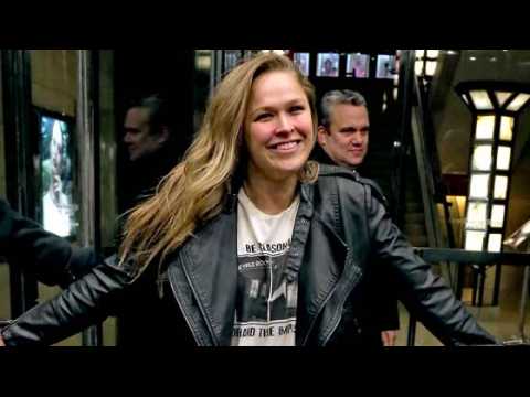 VIDEO : Rumor Report!! Ronda Rousey: Not Engaged!!