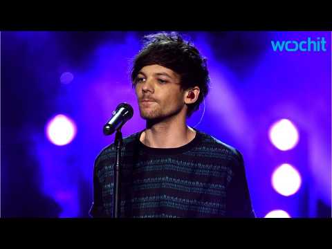 VIDEO : One Direction?s Louis Tomlinson Has A Son!