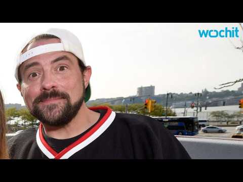 VIDEO : Kevin Smith's Hollyweed Follows Profit-Seeking Potheads