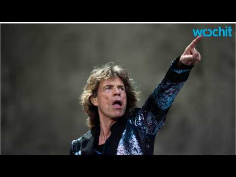 VIDEO : Mick Jagger Reflects on His Friendship With Bowie