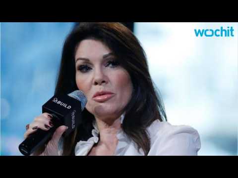 VIDEO : Lisa Vanderpump Questions Bella and Anwar Hadid Lyme Disease Diagnoses...