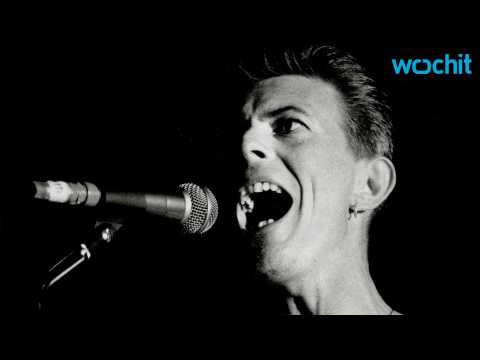 VIDEO : David Bowie's Blackstar Knocks Adele's 25 Off the U.S. Album Charts