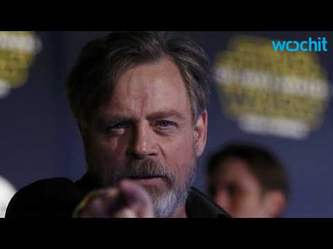 VIDEO : Mark Hamill Awakens the Force To Fight Fake Autographs