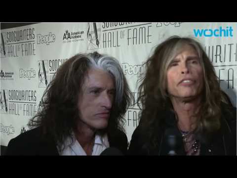 VIDEO : Steven Tyler and Skittles Join Forces