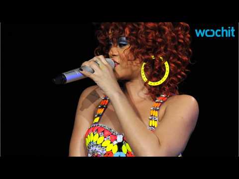 VIDEO : New Rihanna Documentary To Be Intimate