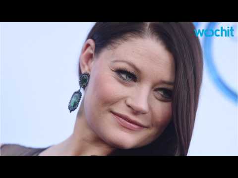 VIDEO : Once Upon A Time's Emilie De Ravin Shares Her Fairytale Come True