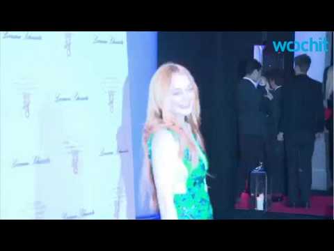 VIDEO : Lindsay Lohan Said 'Yes!