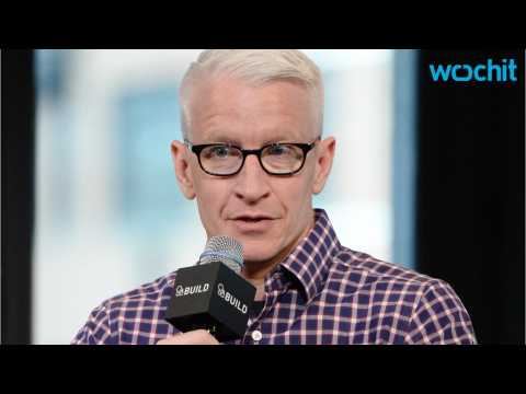 VIDEO : Bieber Dissed By Anderson Cooper
