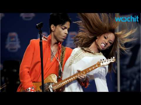 VIDEO : Nicole Scherzinger Posts Tribute to Prince
