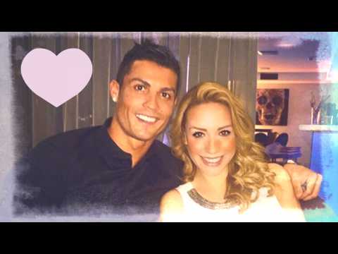 VIDEO : Cristiano Ronaldo : En couple avec une pilote de ligne ?