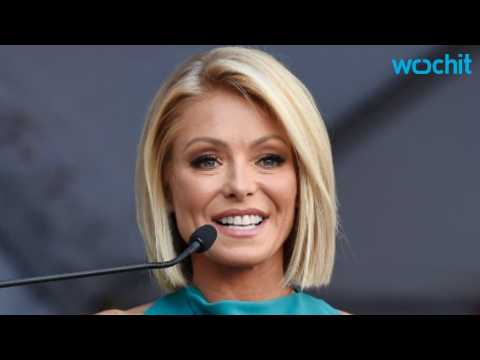 VIDEO : Kelly Ripa is Back and She's Wasting No Time Diving Into Strahan?s Departure Controversy