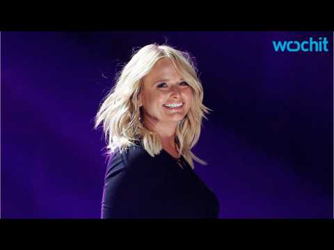 VIDEO : Miranda Lambert Likes To Keep Her Love Life Private