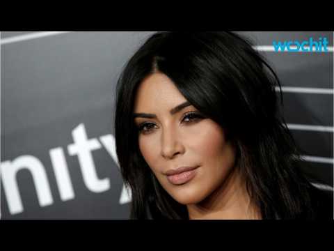 VIDEO : What award did Kim Kardashian win?