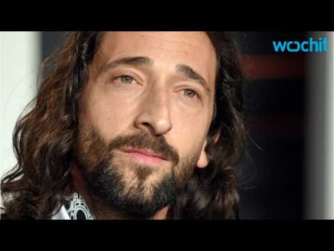 VIDEO : Adrien Brody Weighs In On Woody Allen Controversy