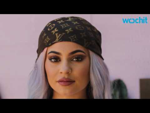 VIDEO : Apparently Kylie Jenner Has a Thing for Rappers