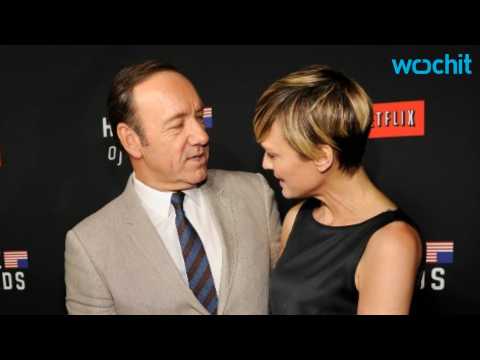 VIDEO : Robin Wright Demanded Equal Pay on 'House of Cards'
