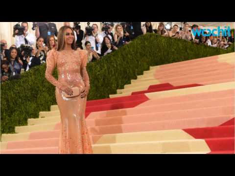 VIDEO : Beyonce: First 'Lemonade' Now Watermelon Water