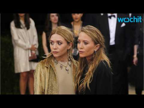 VIDEO : Mary-Kate and Ashley Olsen Upstage Everyone At Met Gala