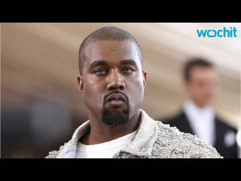 VIDEO : Kanye West?s Controversial Blue Contacts at the Met Gala Have Fans On Both Side Of The Dispu