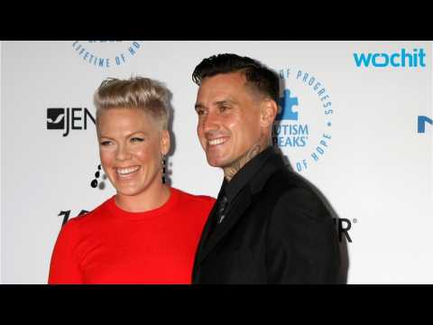 VIDEO : Pink and Husband Need Time Apart