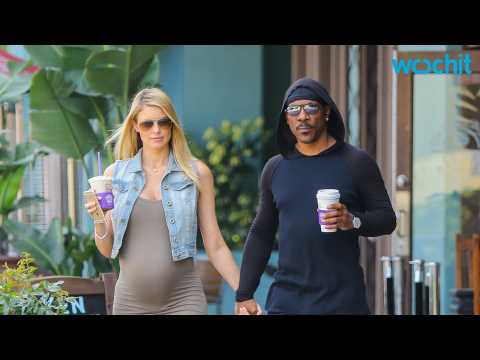 VIDEO : Eddie Murphy and Girlfriend Welcome First Child Together