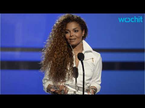 VIDEO : Janet Jackson is Pregnant!