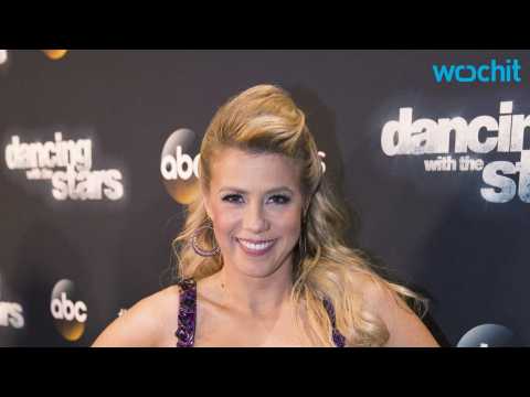 VIDEO : Jodie Sweetin Suffers Dance Injury