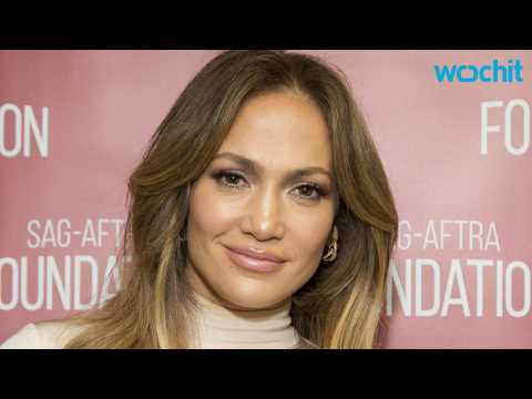 VIDEO : Jennifer Lopez Releases a Music Video for 