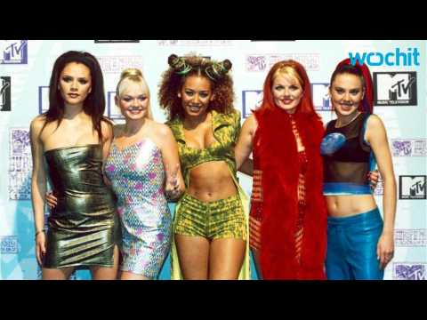 VIDEO : Victoria Beckham Reveals Lip Syncing with Spice Girls