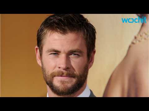 VIDEO : What Did Chris Hemsworth Do For His Daughter's Birthday?