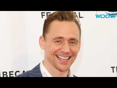 VIDEO : Graham Norton Surprises Tom Hiddleston With Pole-Dancing Loki Fan Art