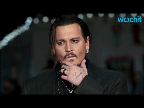 VIDEO : Johnny Depp Mocks Dog Apology Video