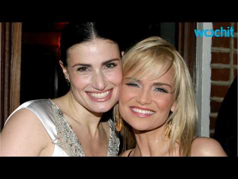 VIDEO : Wicked Reunion For Kristin Chenoweth & Idina Menzel