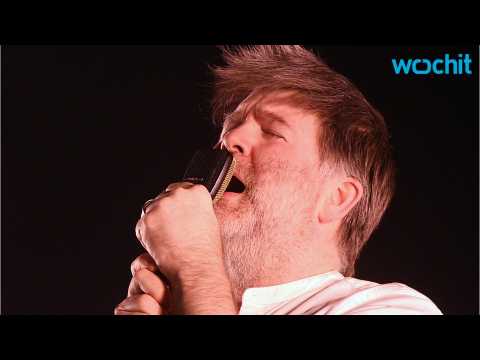 VIDEO : LCD Soundsystem Pays Tribute To David Bowie at Coachella