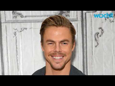 VIDEO : Derek Hough Joins Cast of 'Hairspray Live!'