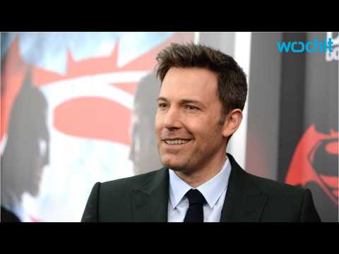 VIDEO : Will Ben Affleck Be Hopping Into The Directors Chair For Upcoming Batman Film?