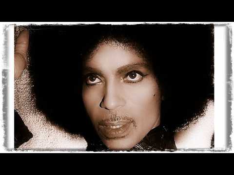 VIDEO : Le blouson emblmatique de Prince va tre vendu aux enchres