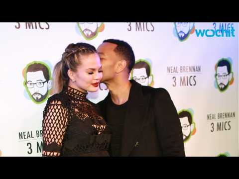 VIDEO : Chrissy Teigen & John Legend Are 