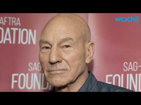 VIDEO : Patrick Stewart Tweeted a Picture of Himself in Drag and Twitter Went Into Meltdown