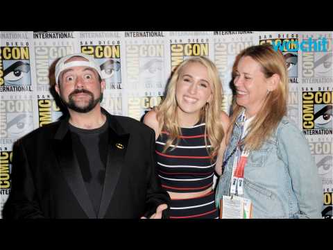 VIDEO : Kevin Smith Appeals R-Rating For Yoga Hosers