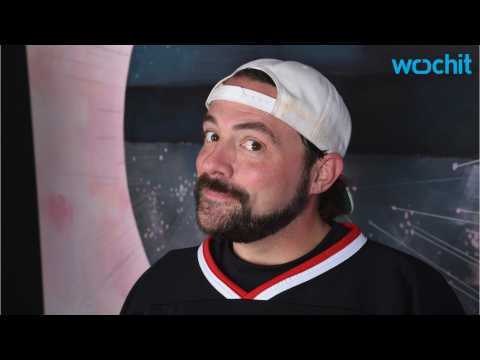 VIDEO : Kevin Smith's Series 'Comic Book Men' Gets Renewed