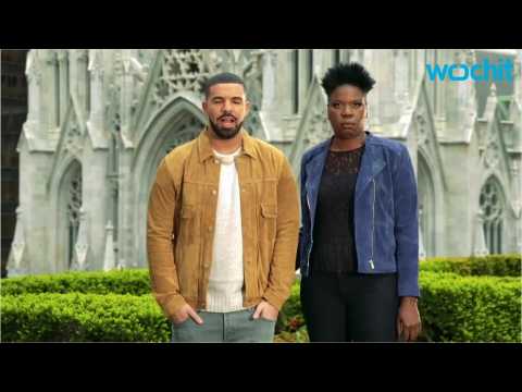 VIDEO : Drake And Leslie Jones' Release Butt-Fueled 'SNL' Promo