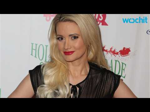 VIDEO : Holly Madison Says Kendra Wilkinson Friendship Is 'Not Real'