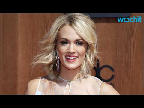 VIDEO : Carrie Underwood On Songwriting