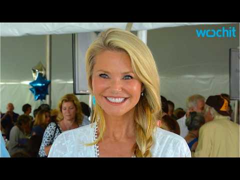 VIDEO : Christie Brinkley Defended Daughter Online